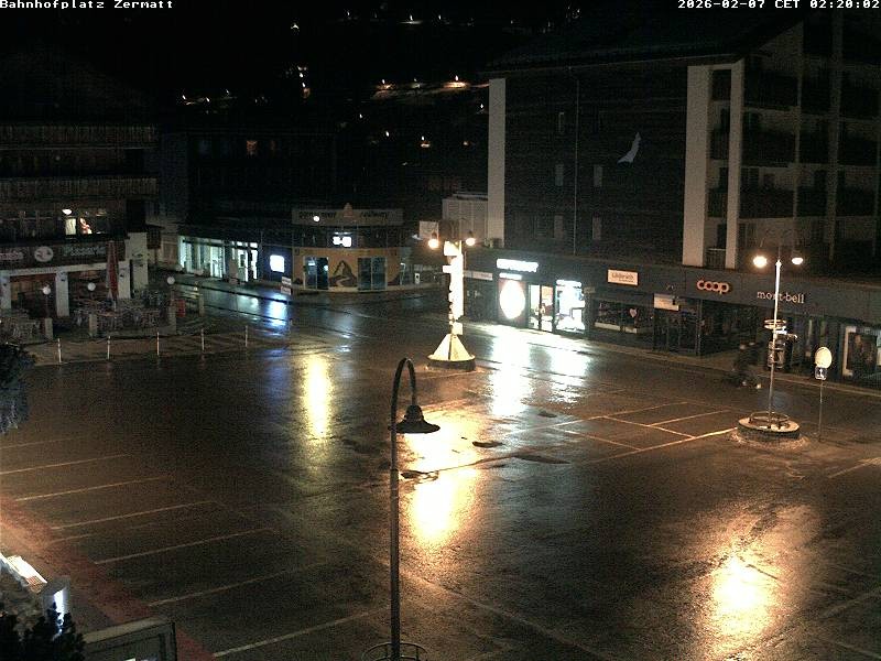 Archived image Webcam Zermatt Railway station