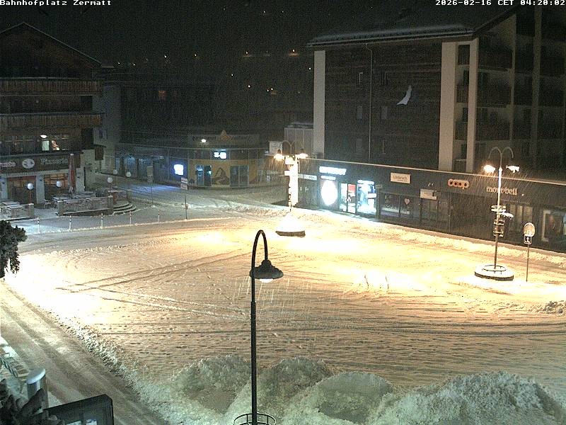 Archived image Webcam Zermatt Railway station