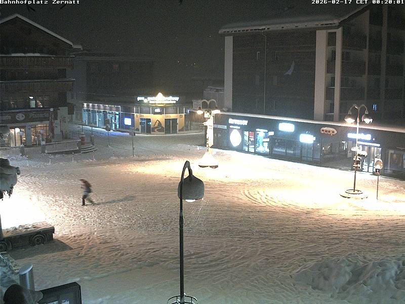 Archived image Webcam Zermatt Railway station