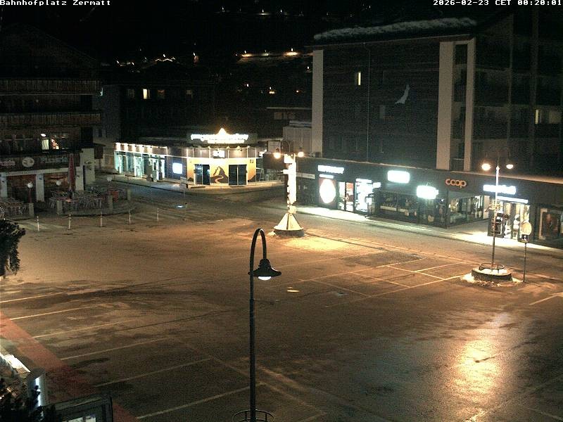 Archived image Webcam Zermatt Railway station
