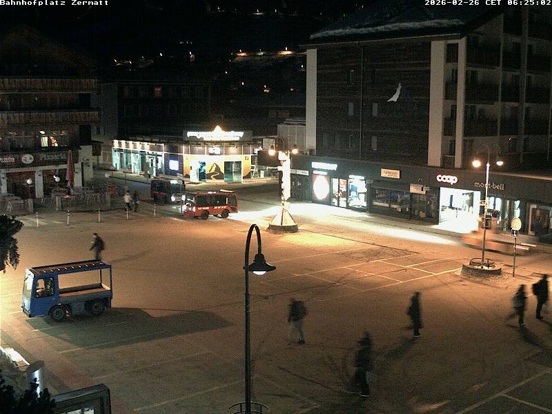 Archived image Webcam Zermatt Railway station