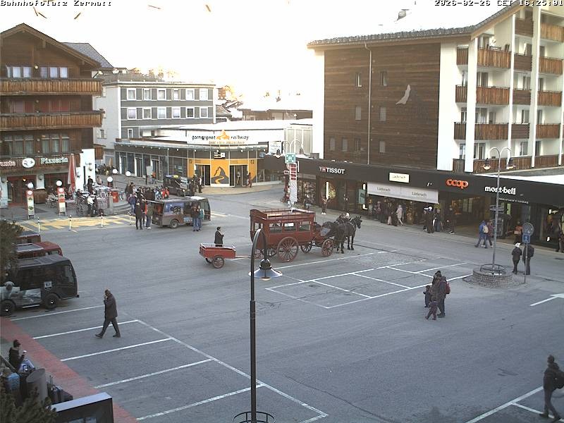 Archived image Webcam Zermatt Railway station