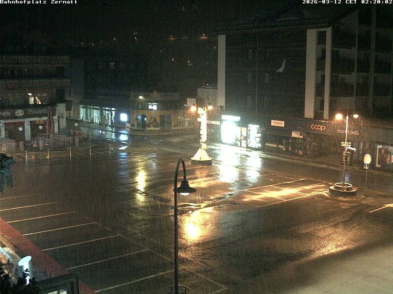 Archived image Webcam Zermatt Railway station