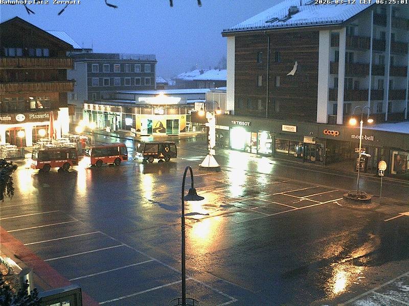 Archived image Webcam Zermatt Railway station