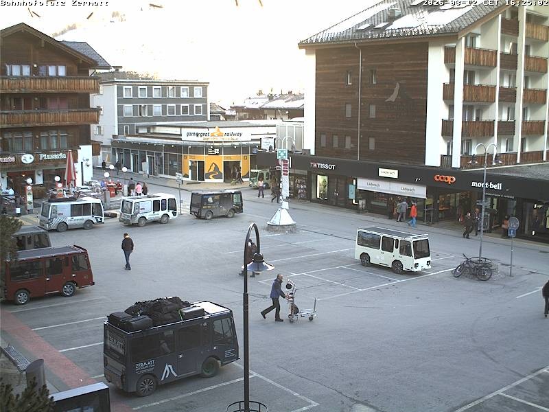 Archived image Webcam Zermatt Railway station