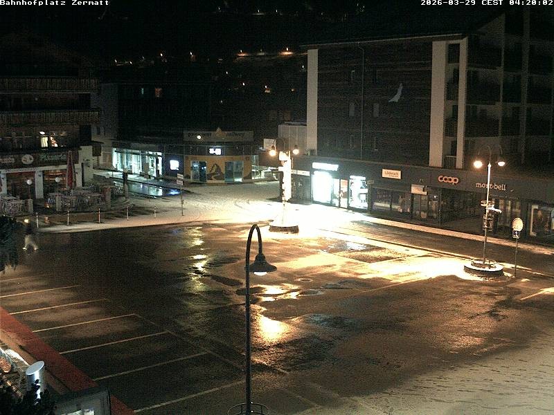 Archived image Webcam Zermatt Railway station