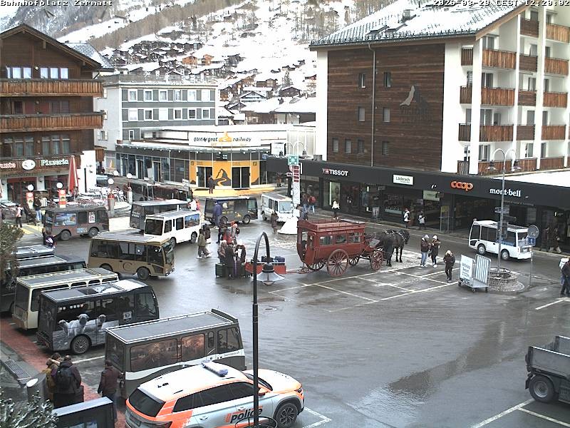 Archived image Webcam Zermatt Railway station