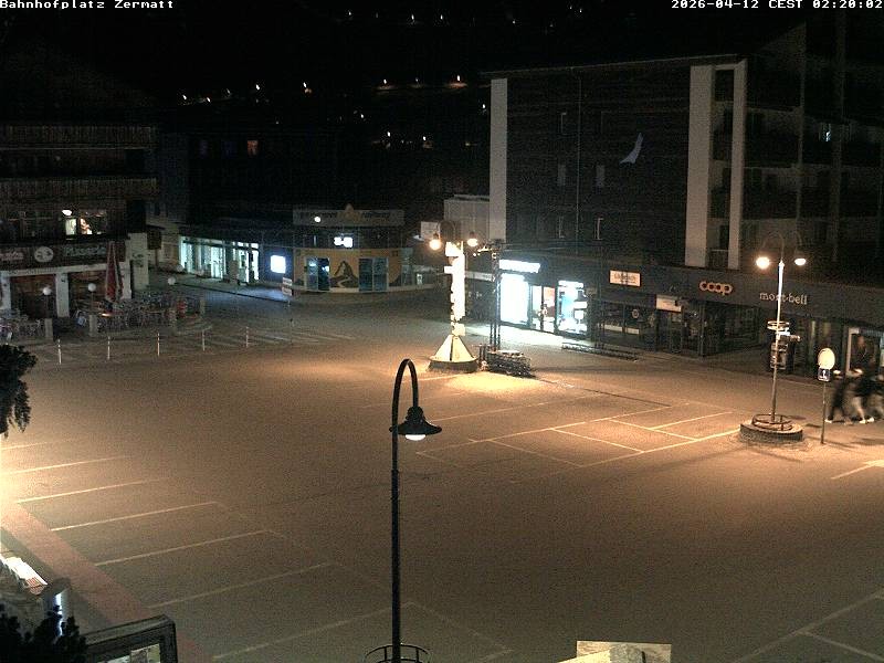Archived image Webcam Zermatt Railway station