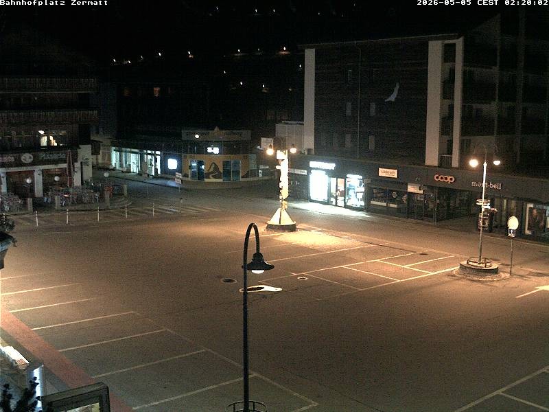 Archiv Foto Webcam Zermatt Bahnhofplatz