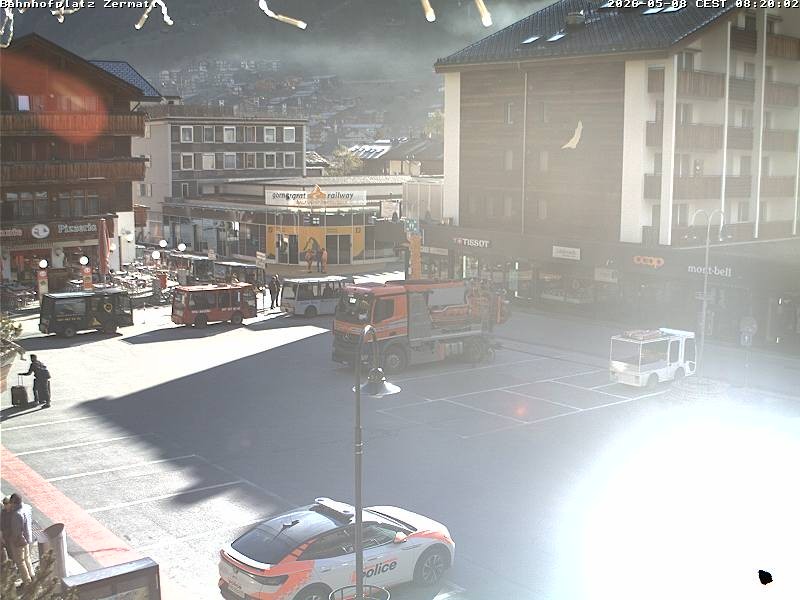 Archived image Webcam Zermatt Railway station
