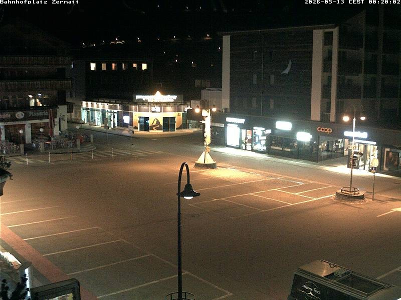 Archived image Webcam Zermatt Railway station
