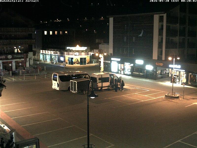 Archived image Webcam Zermatt Railway station