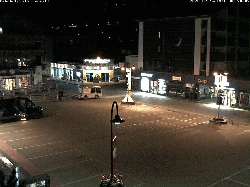 Archived image Webcam Zermatt Railway station