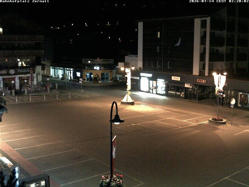 Archived image Webcam Zermatt Railway station