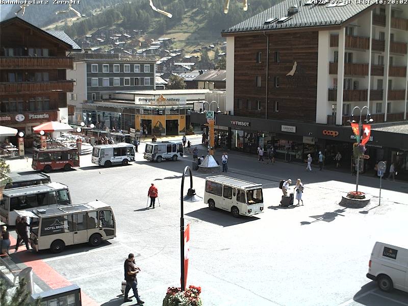 Archived image Webcam Zermatt Railway station