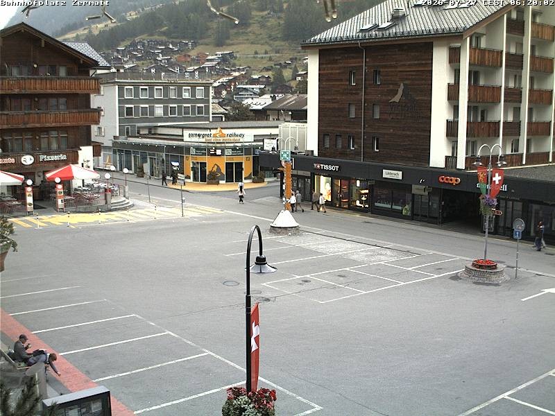 Archived image Webcam Zermatt Railway station