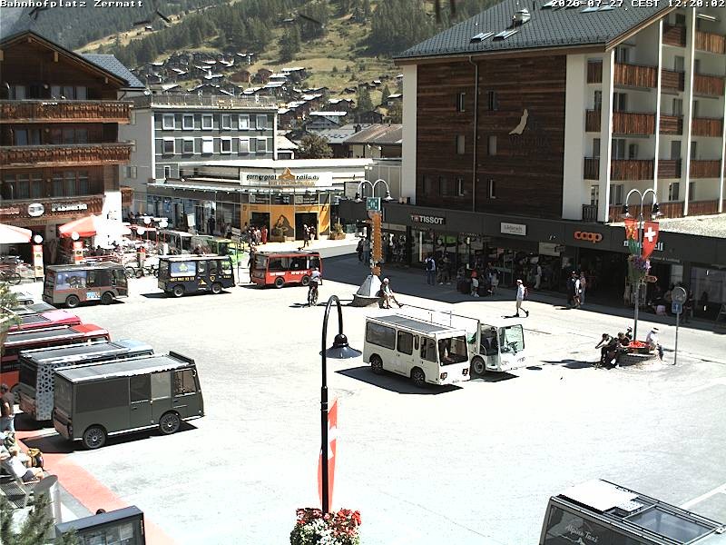 Archived image Webcam Zermatt Railway station