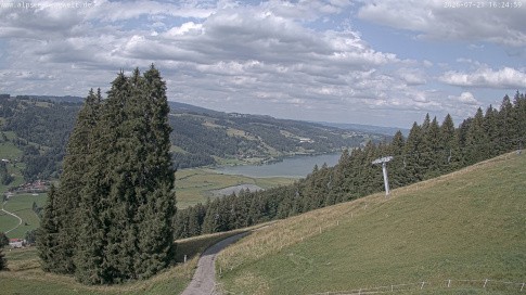 Archiv Foto Webcam Immenstadt: Alpsee Bergwelt Sesselbahn