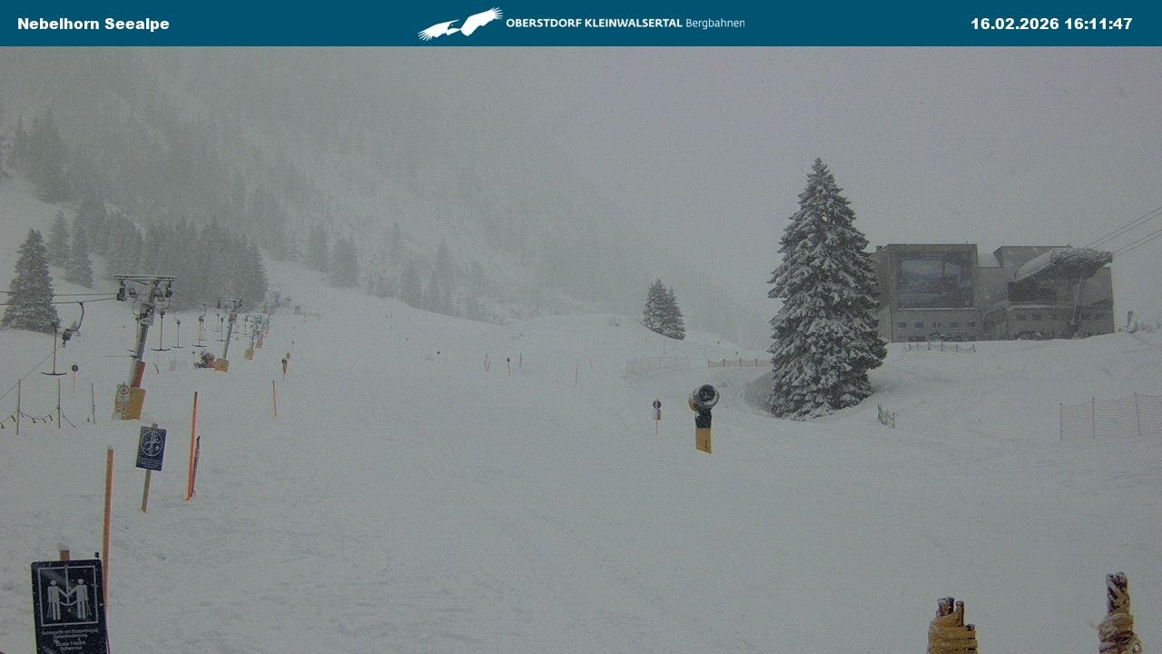 Archived image Webcam Cable car Nebelhorn station Seealpe