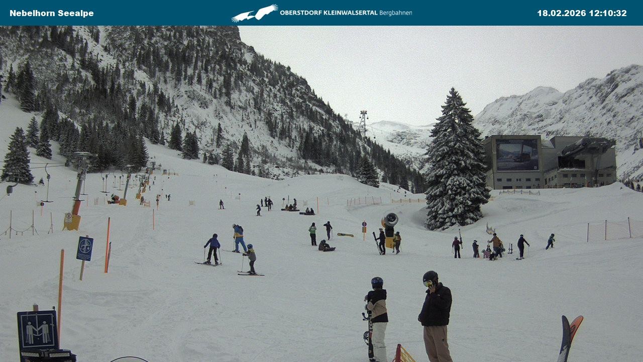 Archived image Webcam Cable car Nebelhorn station Seealpe