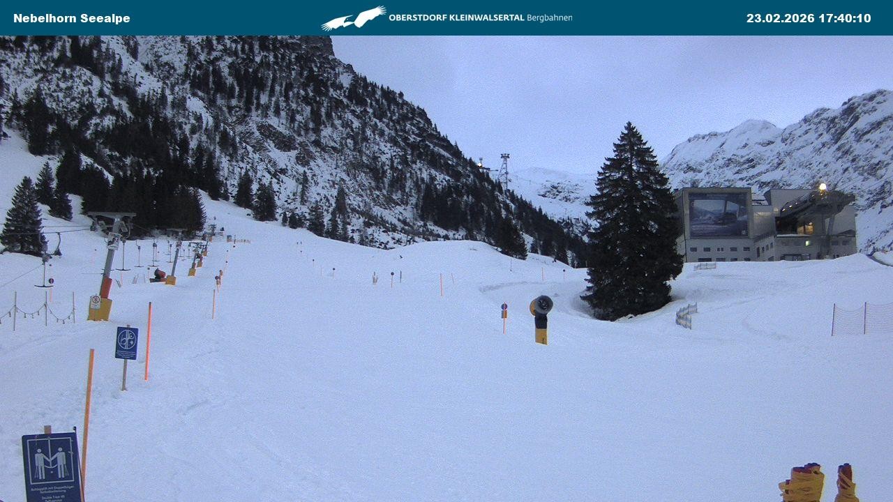 Archiv Foto Webcam Nebelhornbahn Mittelstation