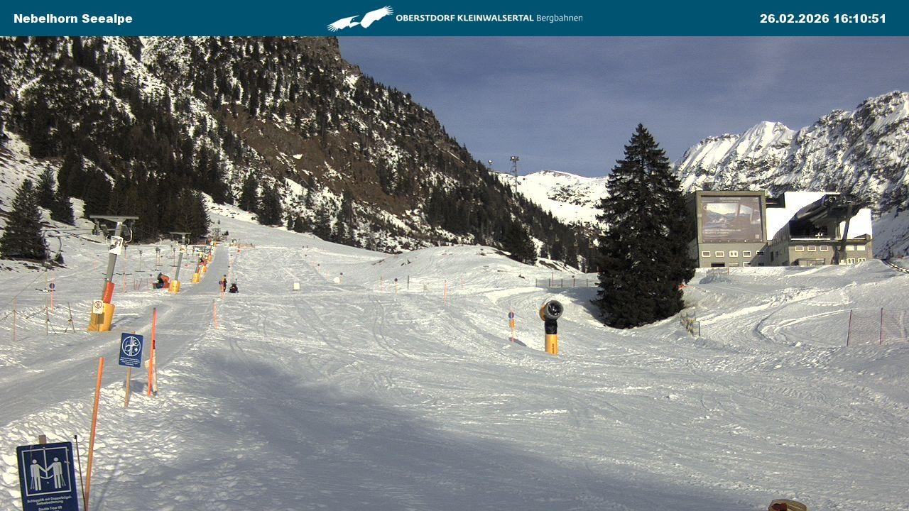 Archived image Webcam Cable car Nebelhorn station Seealpe