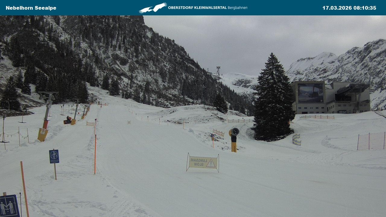 Archived image Webcam Cable car Nebelhorn station Seealpe