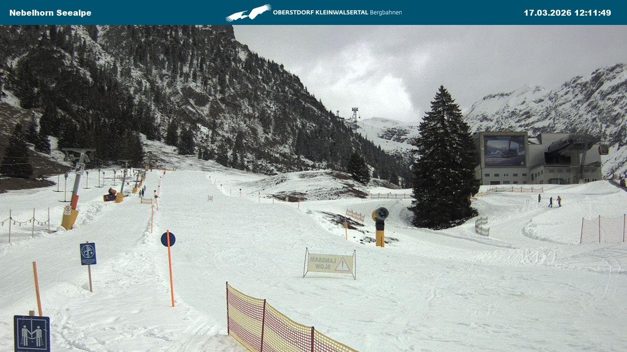 Archived image Webcam Cable car Nebelhorn station Seealpe