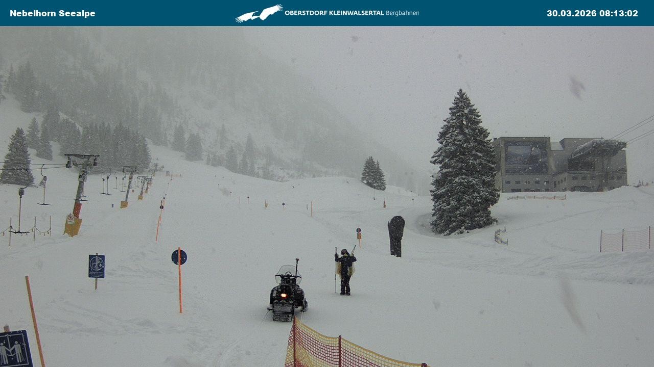 Archiv Foto Webcam Nebelhornbahn Mittelstation