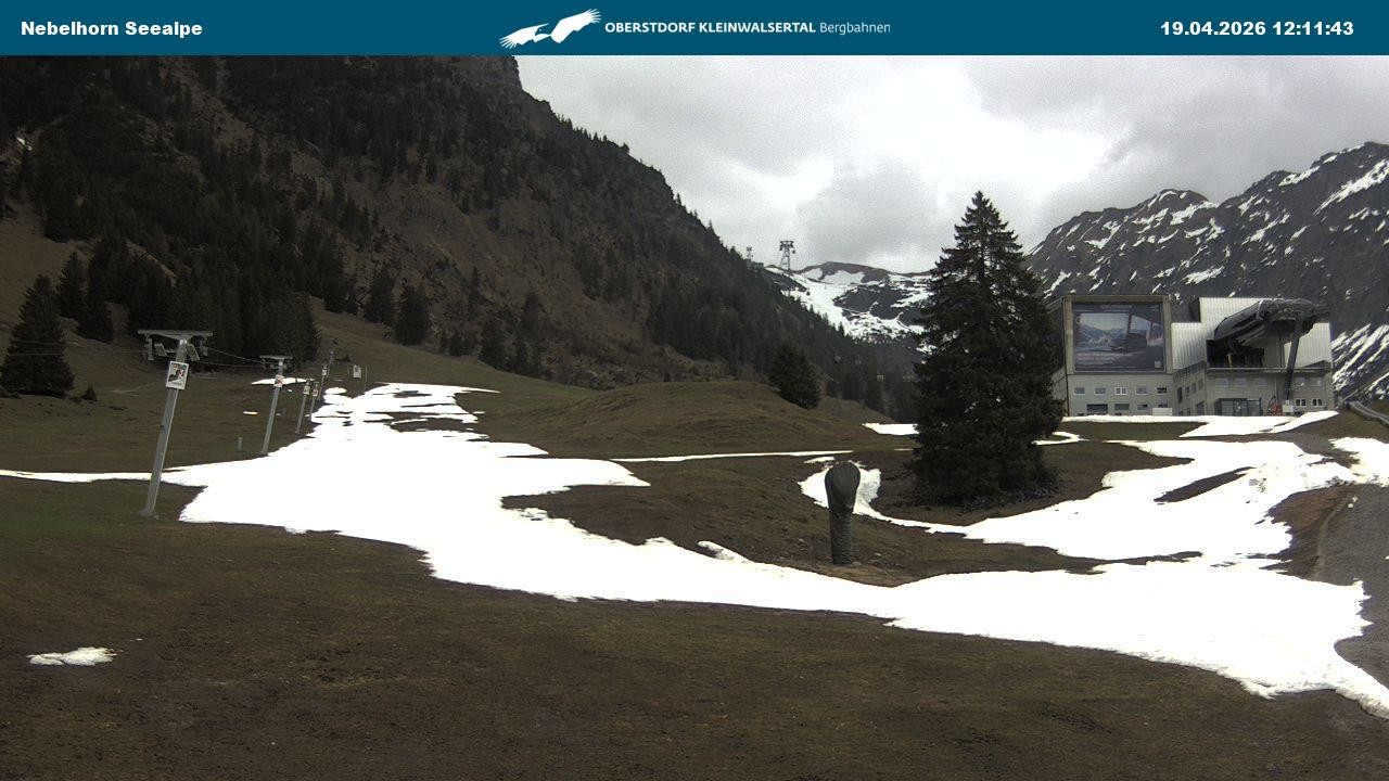 Archived image Webcam Cable car Nebelhorn station Seealpe