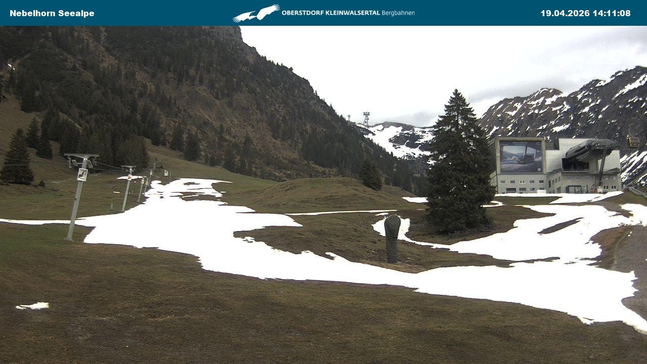 Archived image Webcam Cable car Nebelhorn station Seealpe