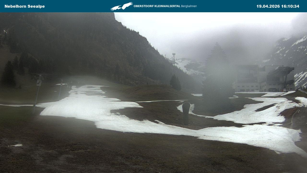 Archived image Webcam Cable car Nebelhorn station Seealpe