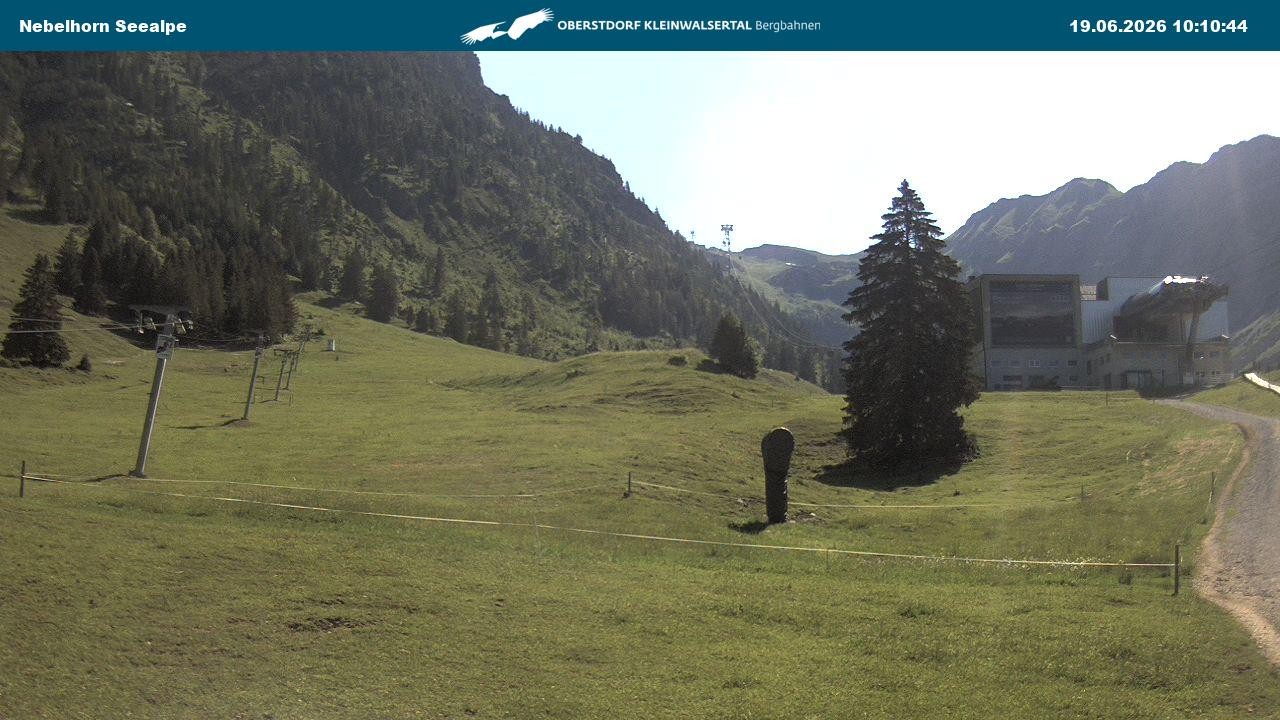 Archived image Webcam Cable car Nebelhorn station Seealpe