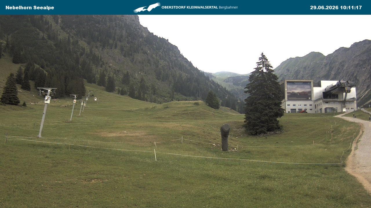 Archived image Webcam Cable car Nebelhorn station Seealpe