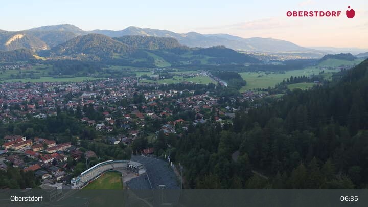 Archiv Foto Webcam Aussicht auf Oberstdorf von der Ski-Schanze