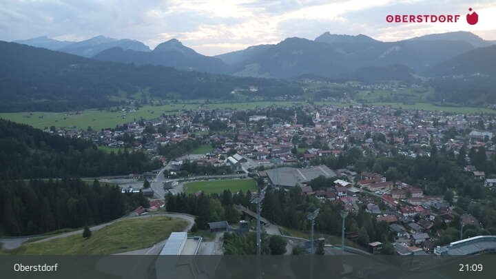 Archiv Foto Webcam Aussicht auf Oberstdorf von der Ski-Schanze