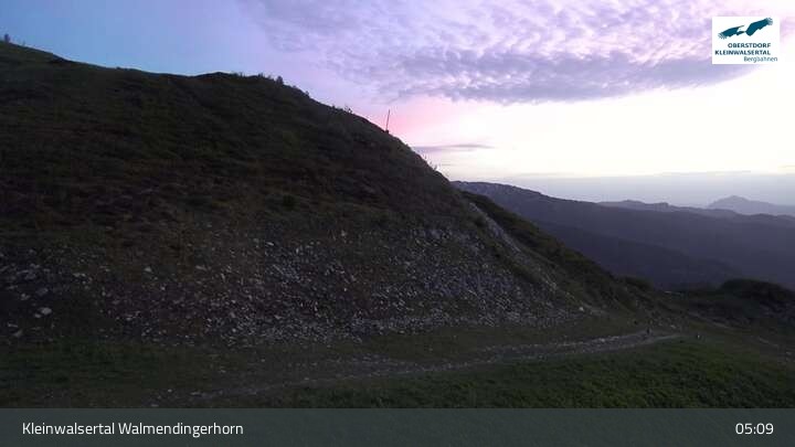 Archived image Webcam Walmendingerhorn Mittelberg