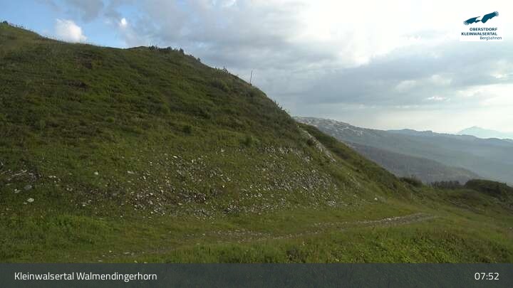 Archived image Webcam Walmendingerhorn Mittelberg