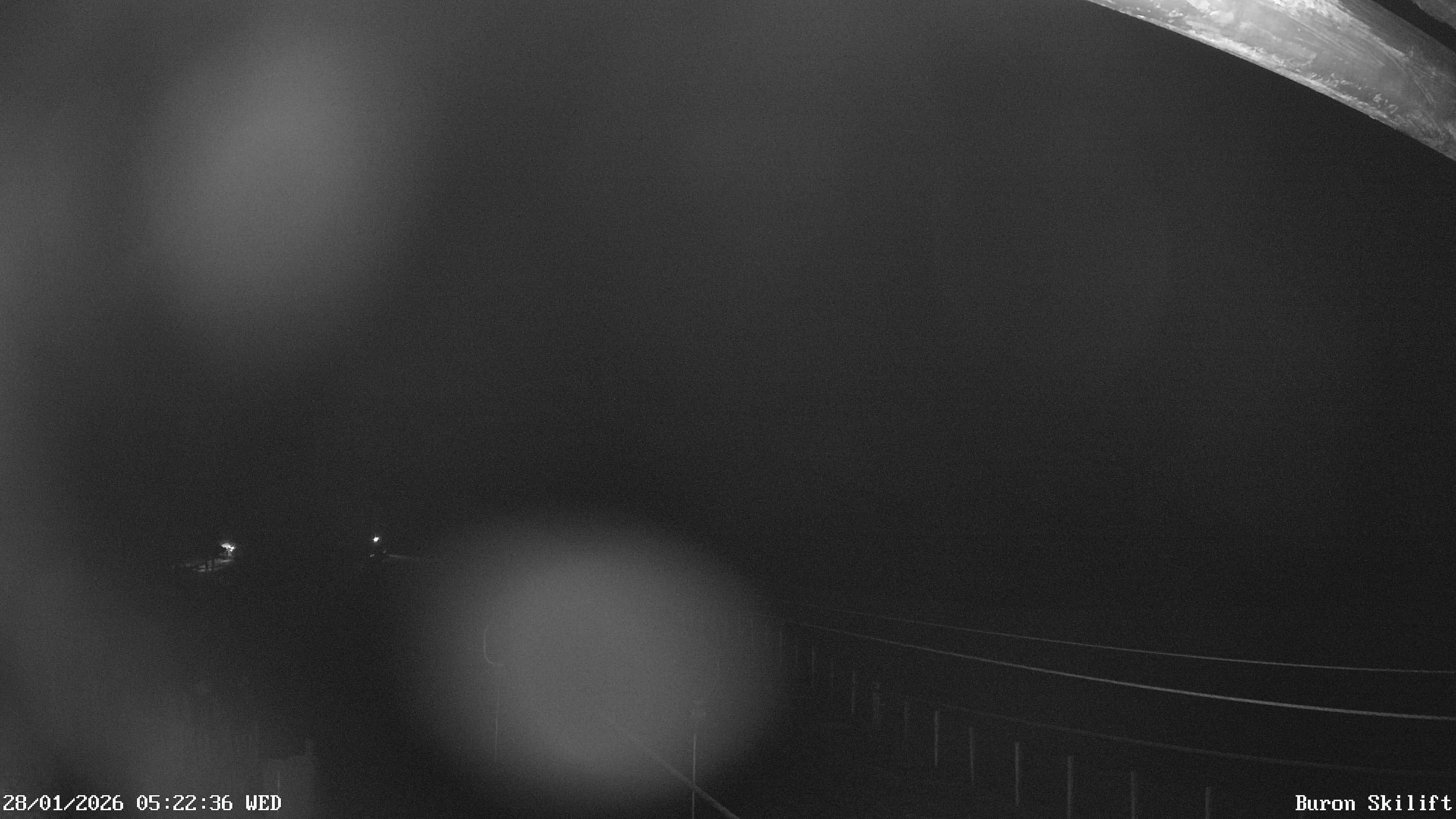 Archiv Foto Webcam Blick von der Talstation des Schlepplifts Buron auf den Lift und die Piste