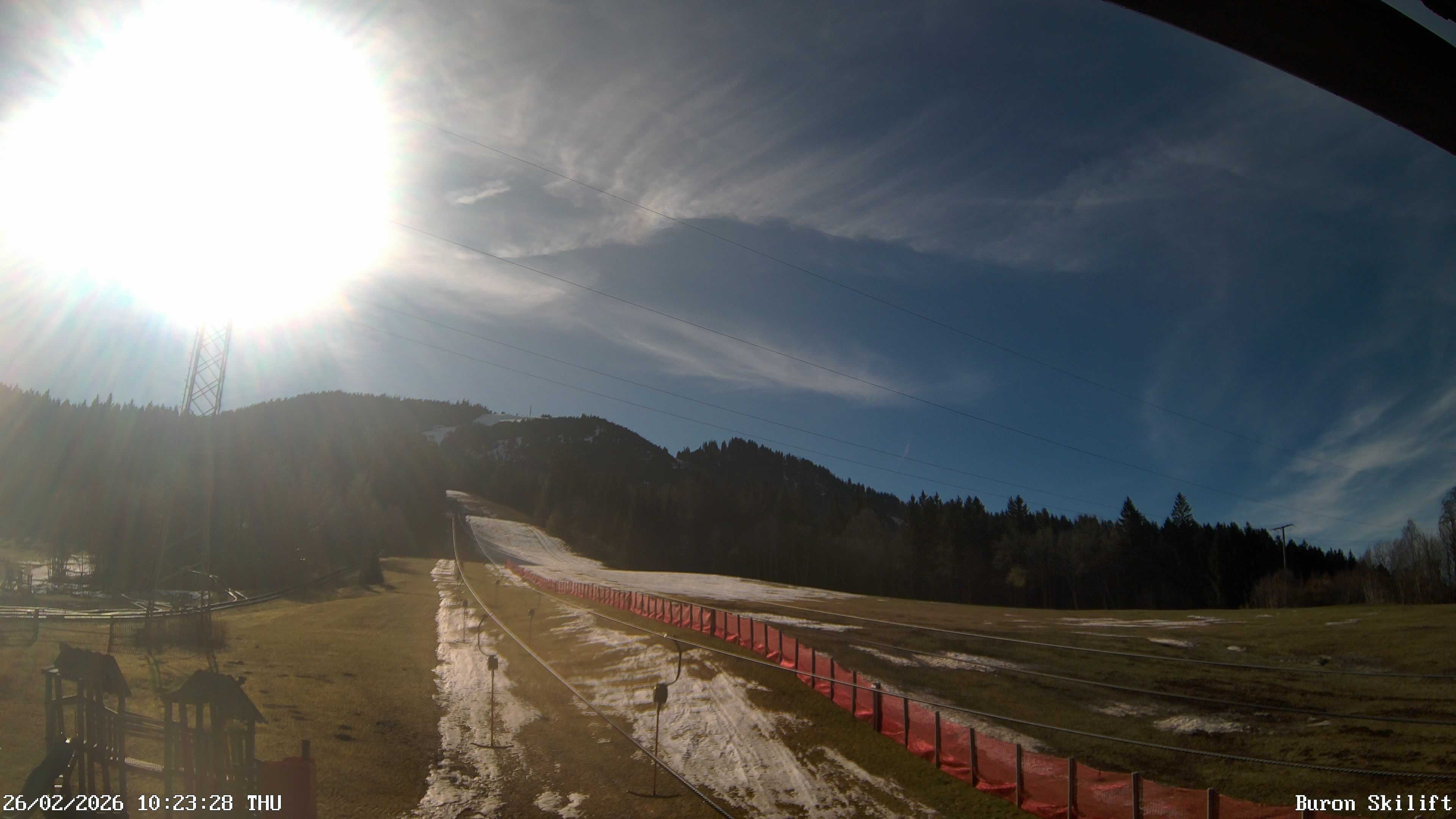 Archived image Webcam Enjoy the panoama view of the ski trail and lift in Buron