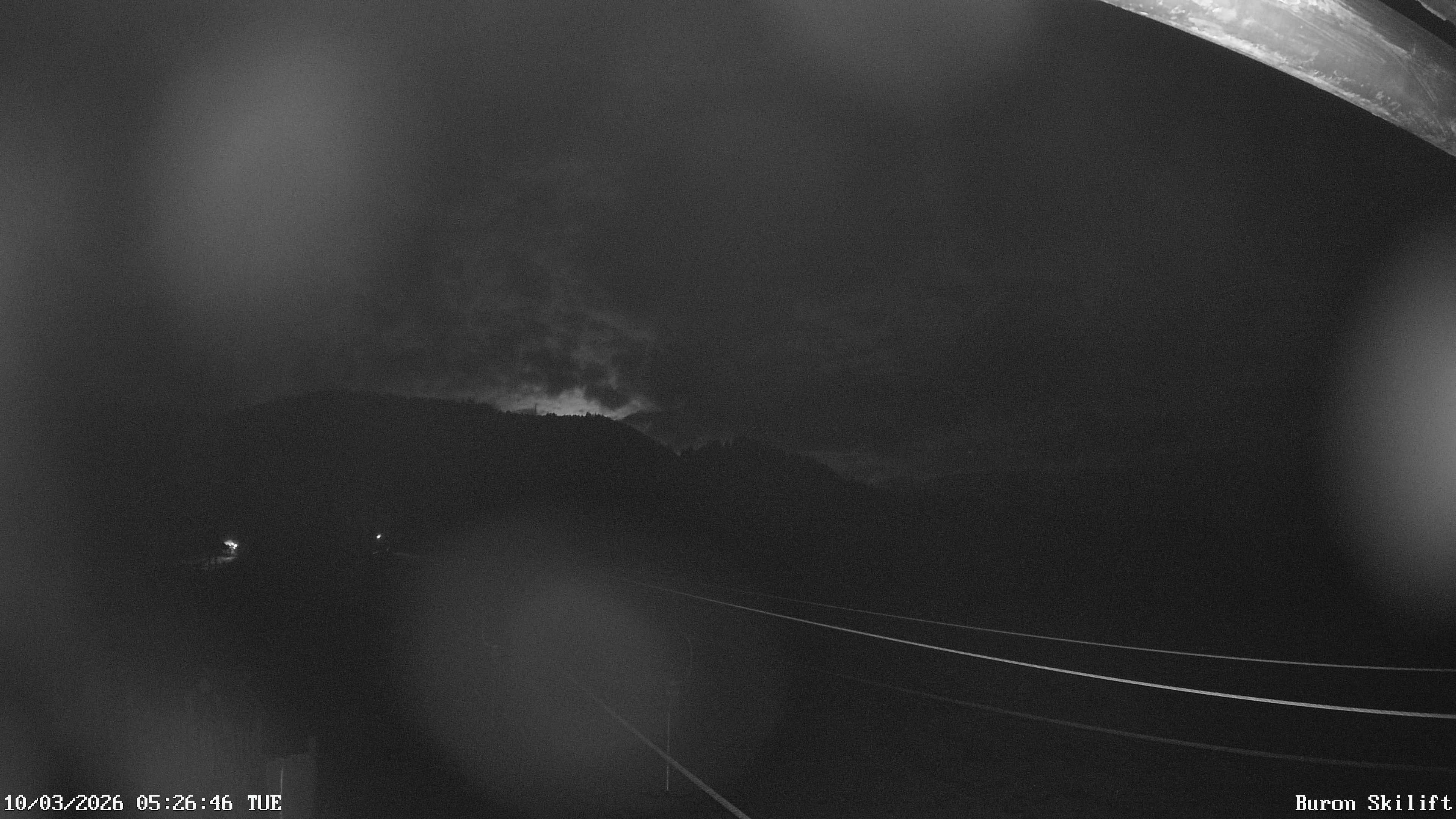 Archived image Webcam Enjoy the panoama view of the ski trail and lift in Buron