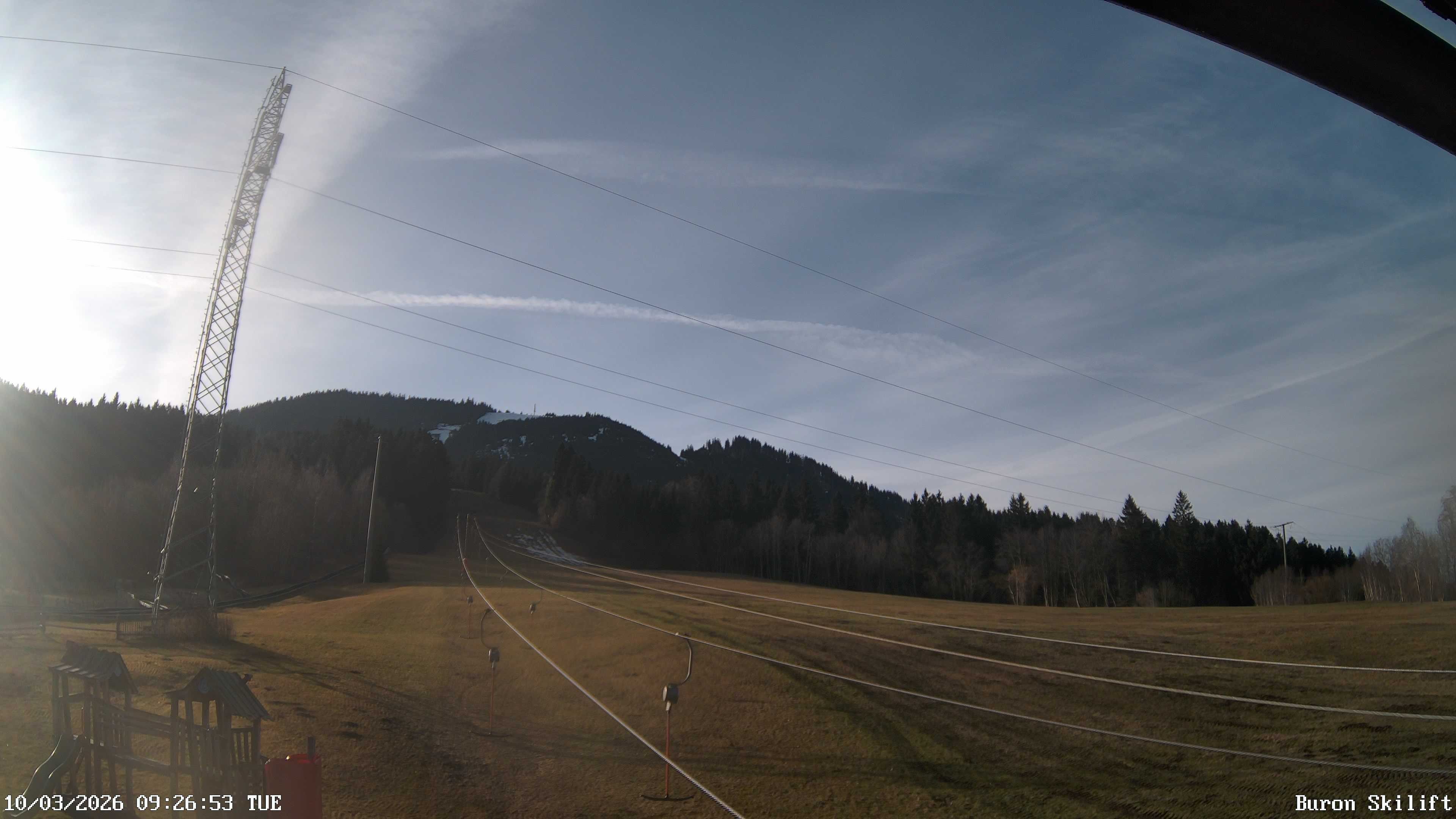 Archived image Webcam Enjoy the panoama view of the ski trail and lift in Buron
