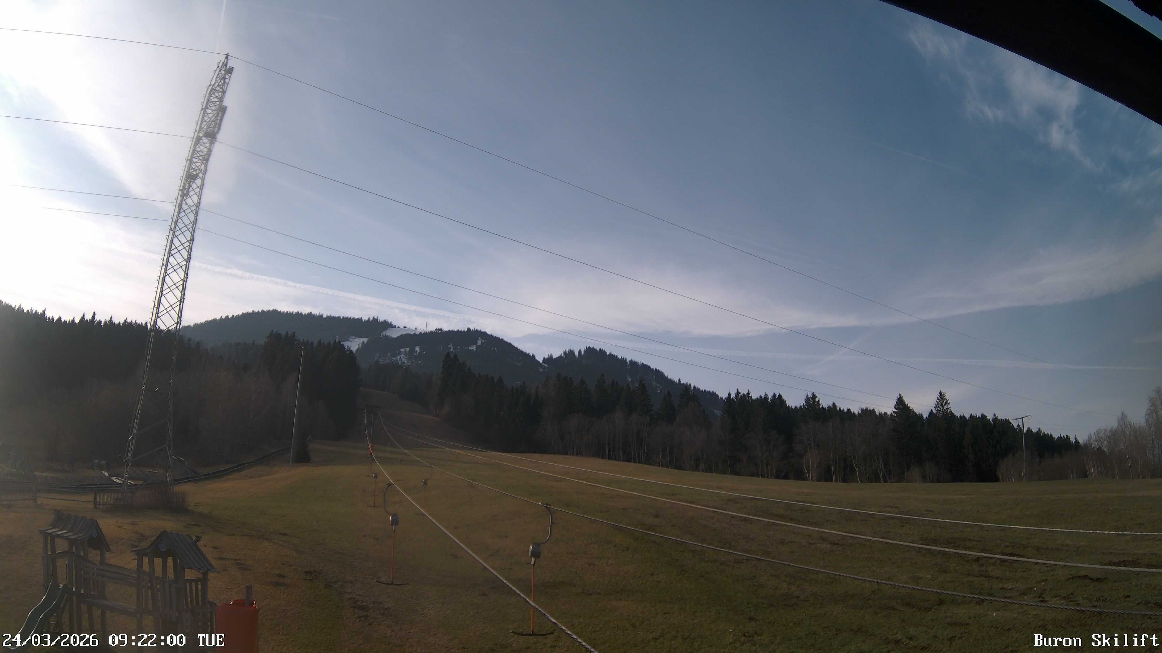 Archived image Webcam Enjoy the panoama view of the ski trail and lift in Buron