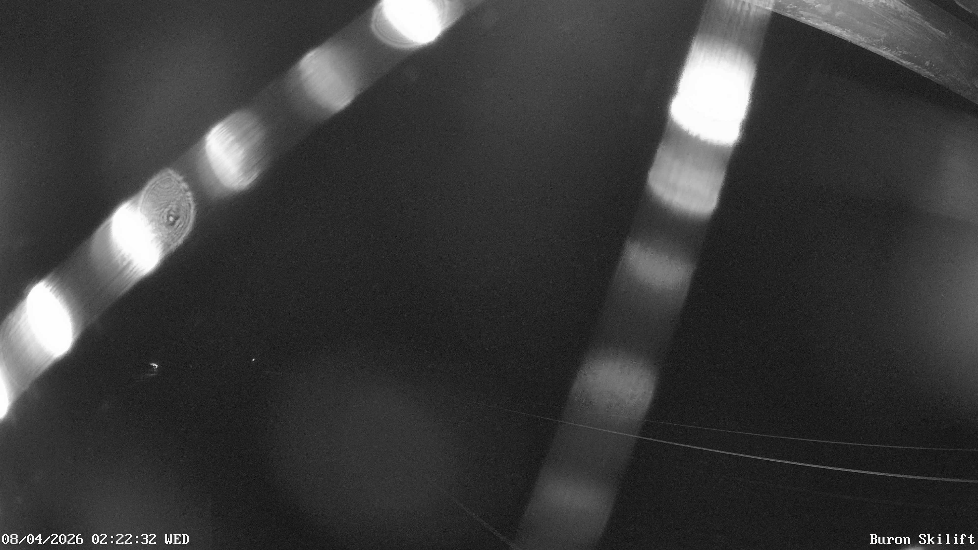 Archiv Foto Webcam Blick von der Talstation des Schlepplifts Buron auf den Lift und die Piste