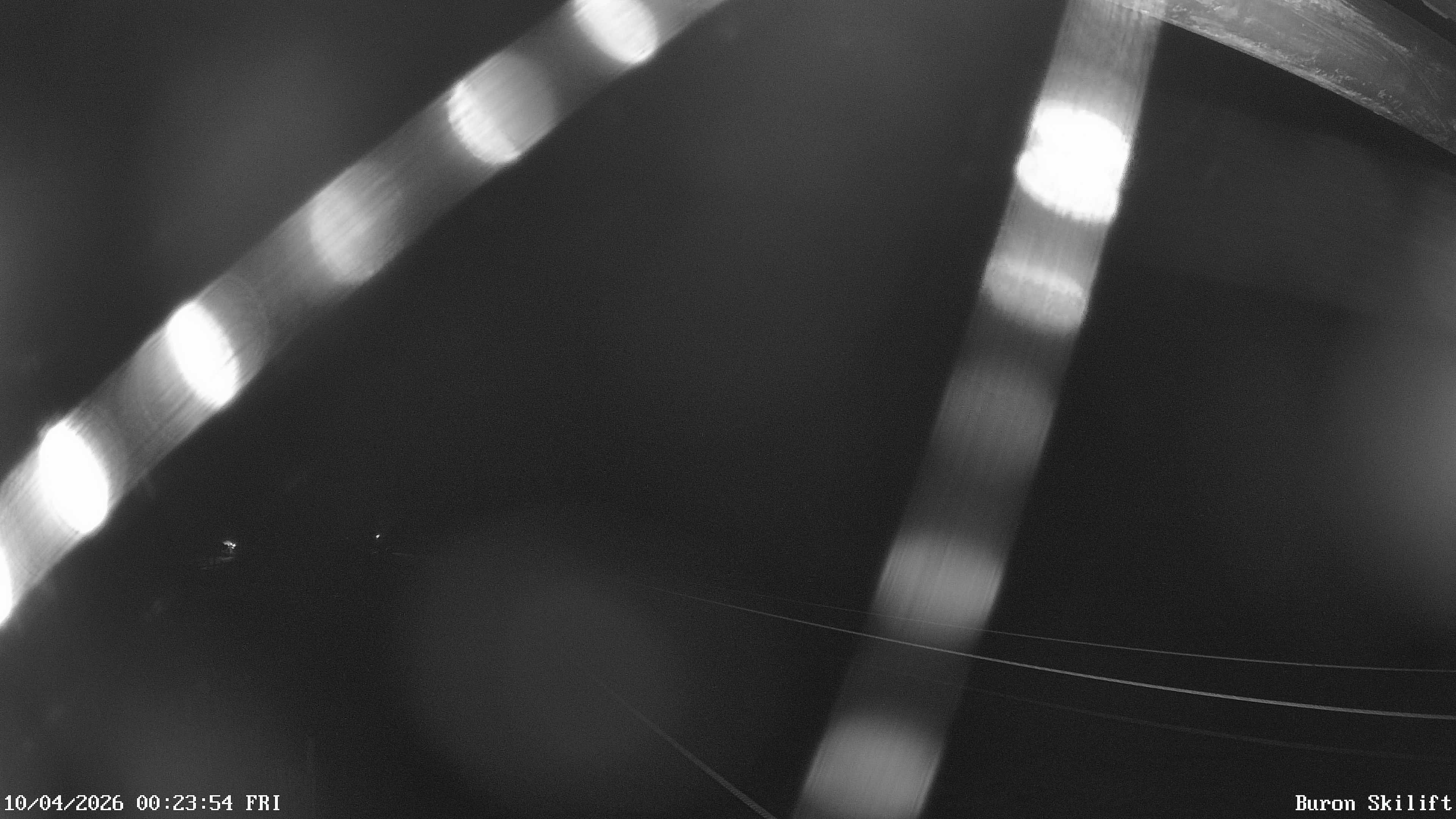 Archived image Webcam Enjoy the panoama view of the ski trail and lift in Buron