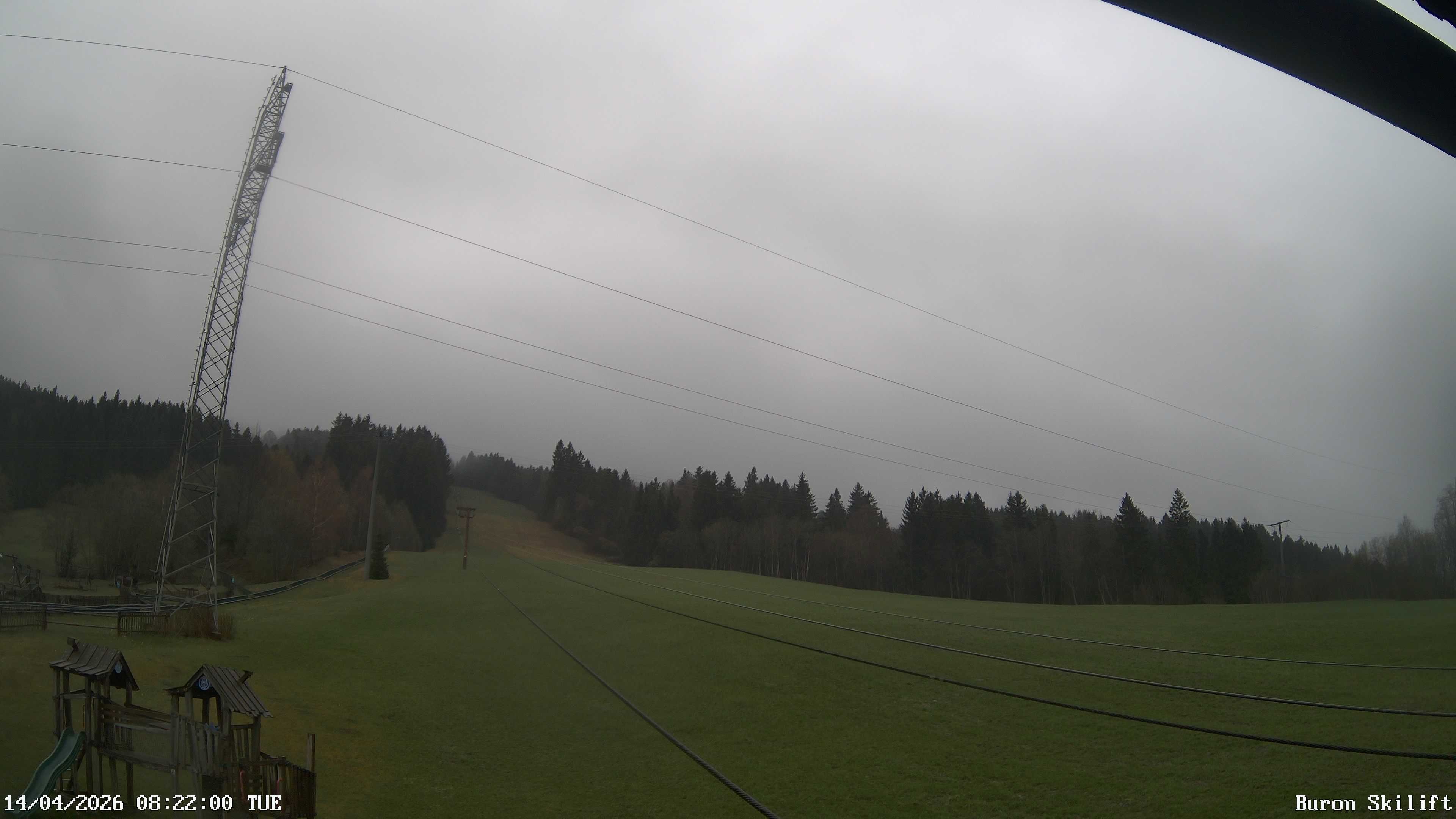 Archived image Webcam Enjoy the panoama view of the ski trail and lift in Buron