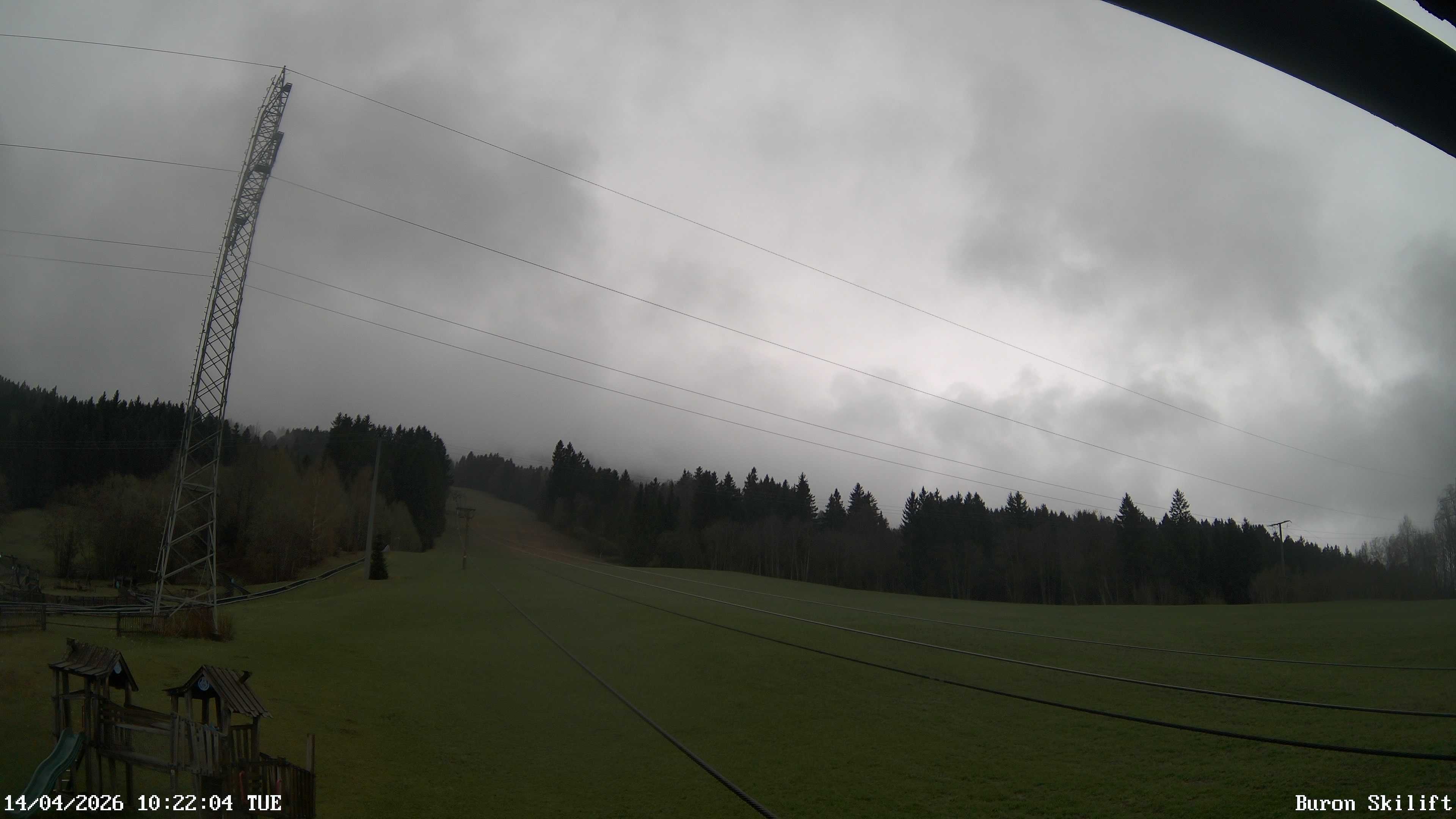 Archived image Webcam Enjoy the panoama view of the ski trail and lift in Buron