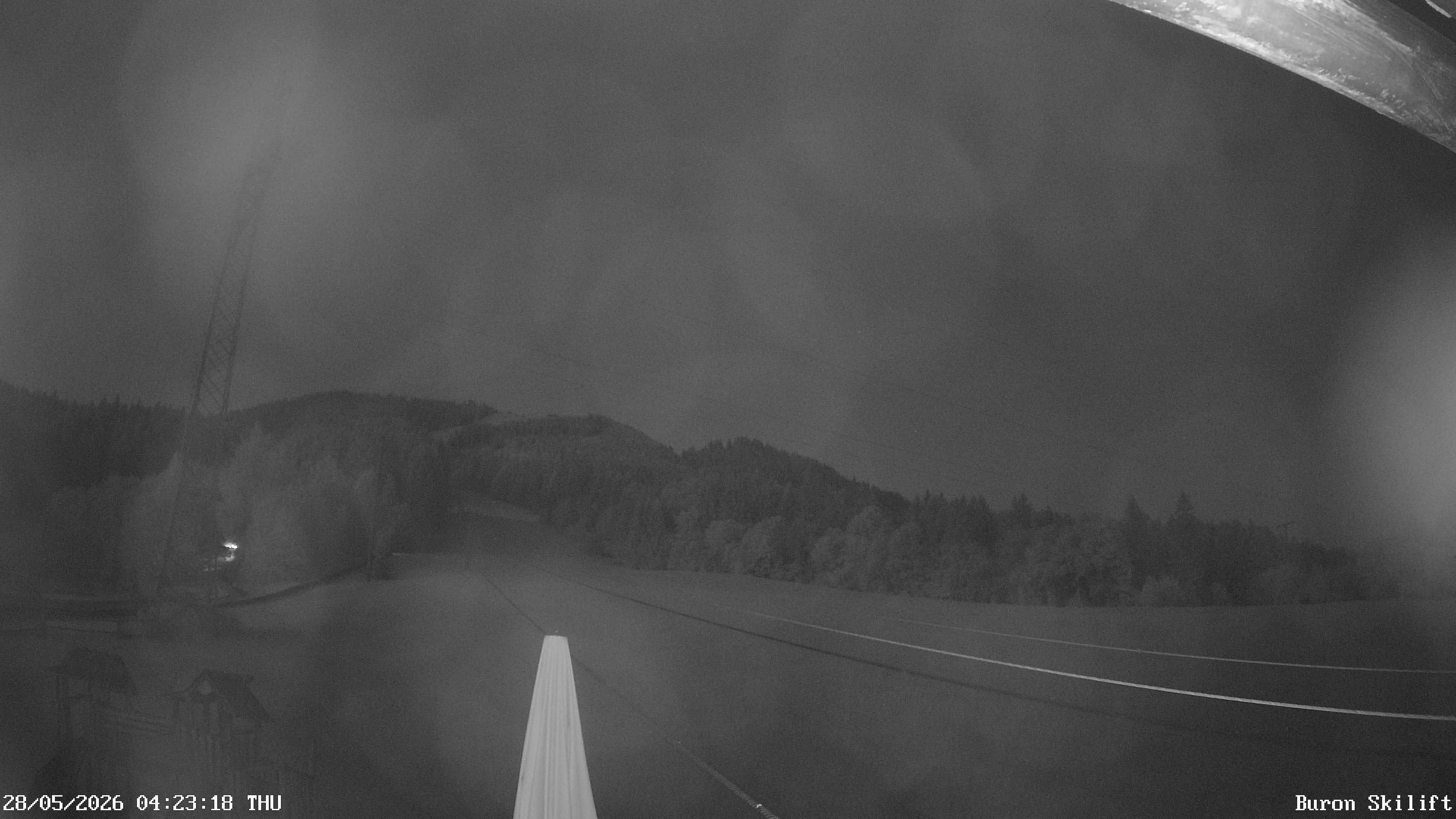 Archived image Webcam Enjoy the panoama view of the ski trail and lift in Buron