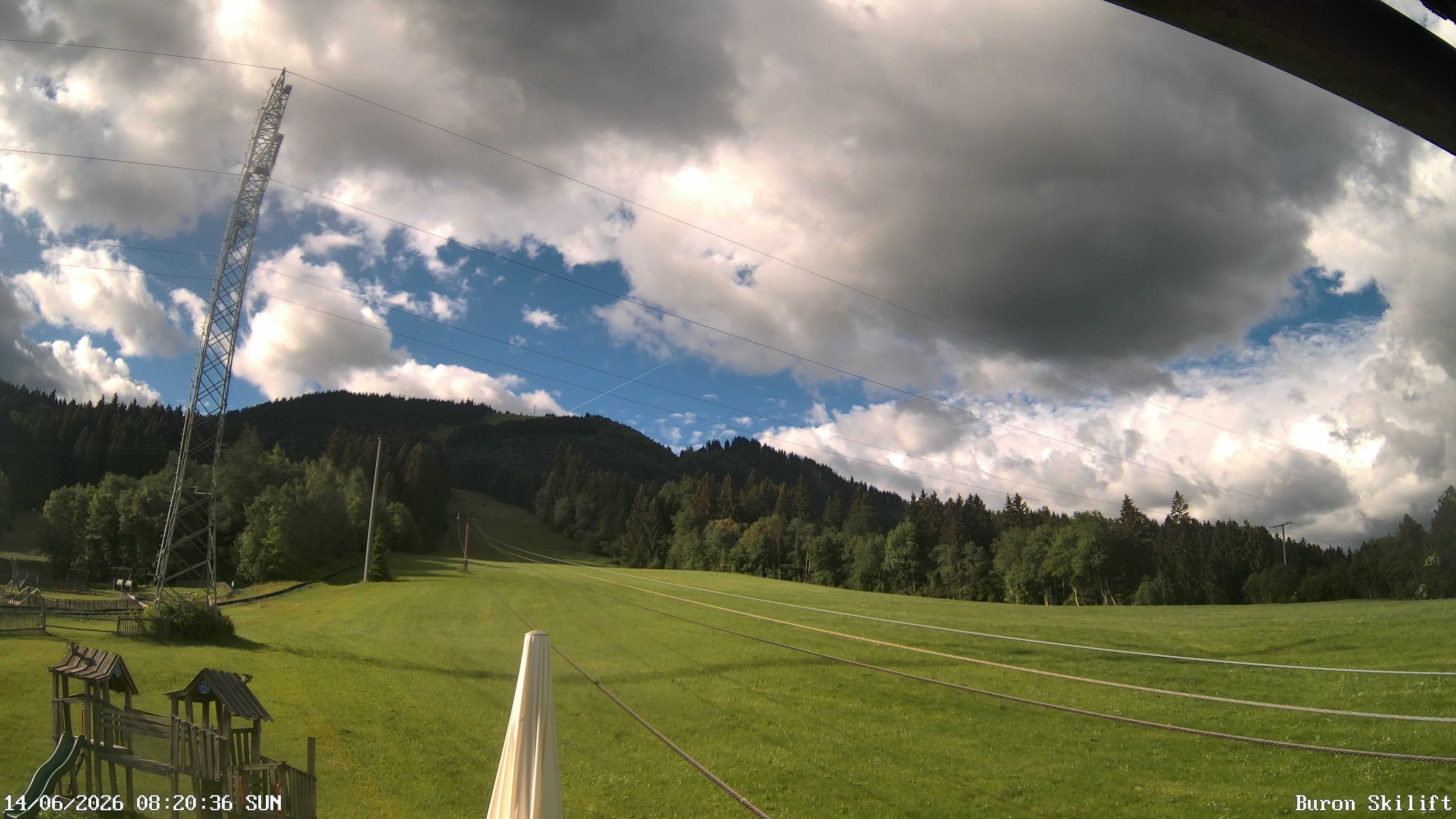 Archived image Webcam Enjoy the panoama view of the ski trail and lift in Buron