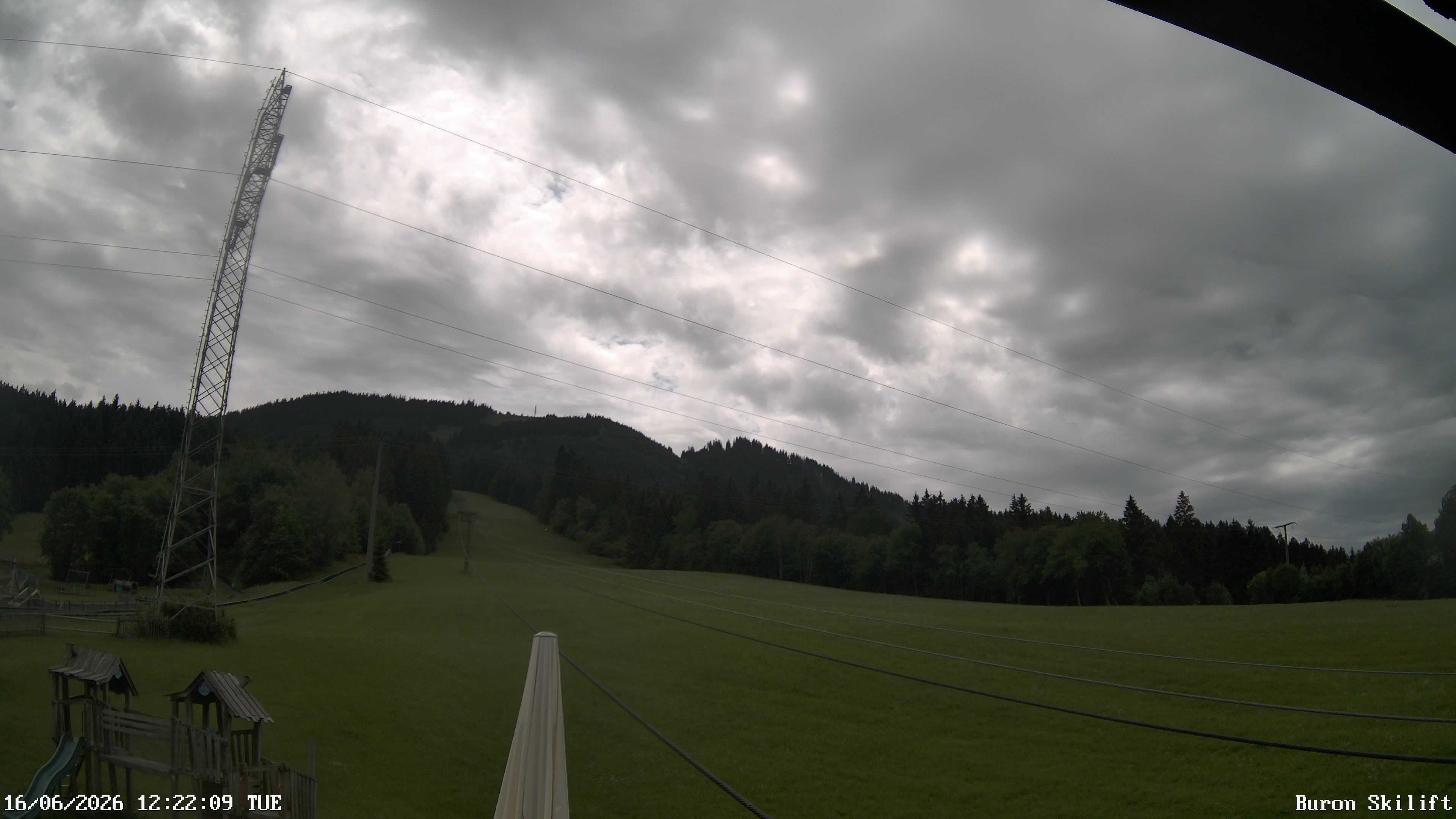 Archived image Webcam Enjoy the panoama view of the ski trail and lift in Buron